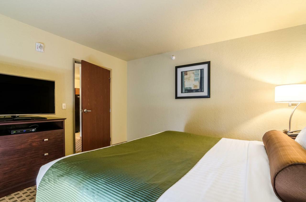 Cobblestone Inn And Suites - Eaton Zewnętrze zdjęcie
